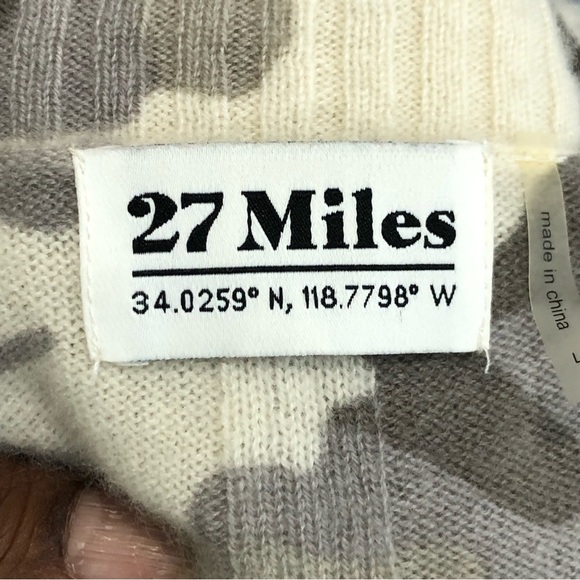 27 miles Malibu camouflage V-neck cashmere sweater - Picture 4 of 11
